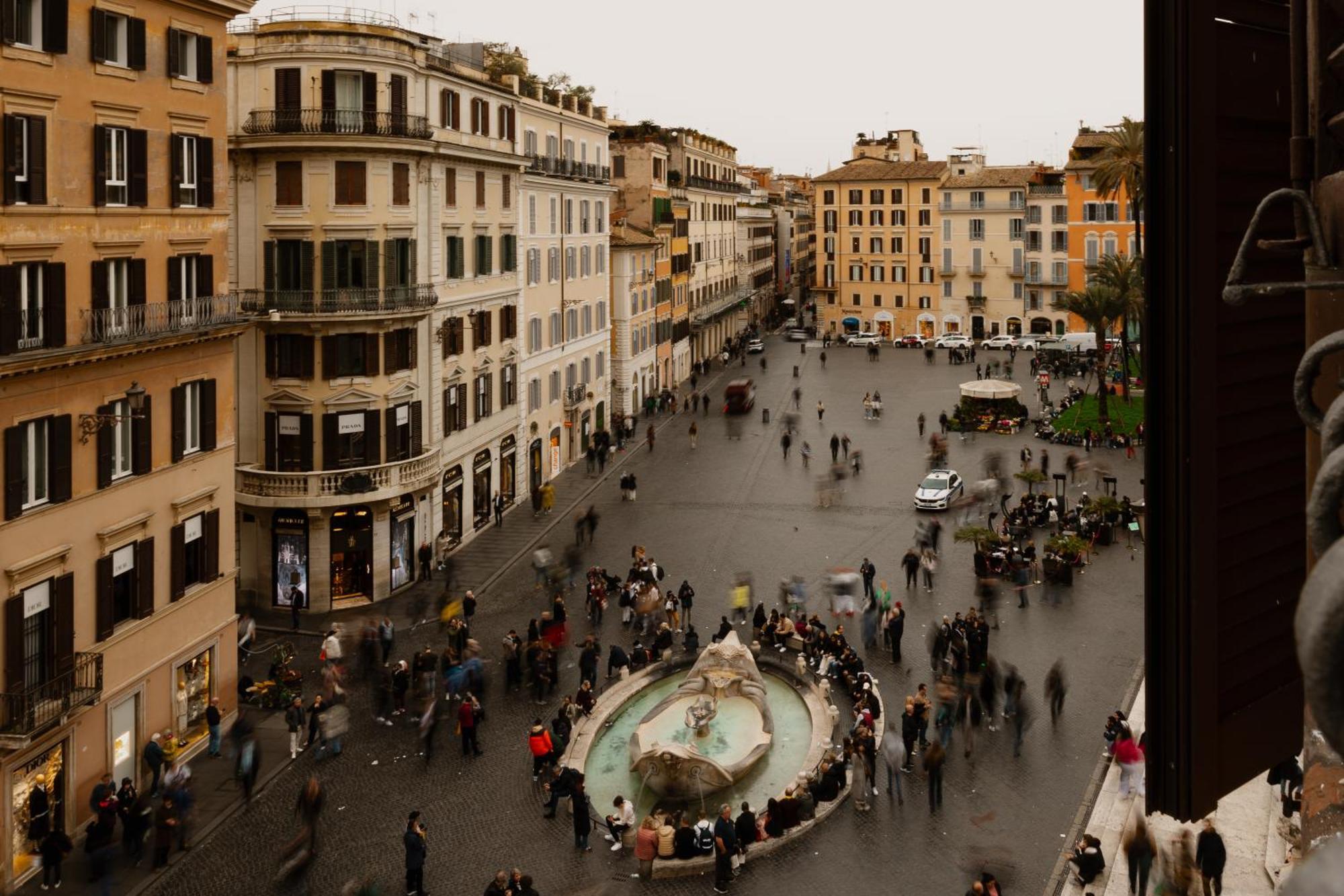 Piazza Di Spagna 9 Рим Екстериор снимка