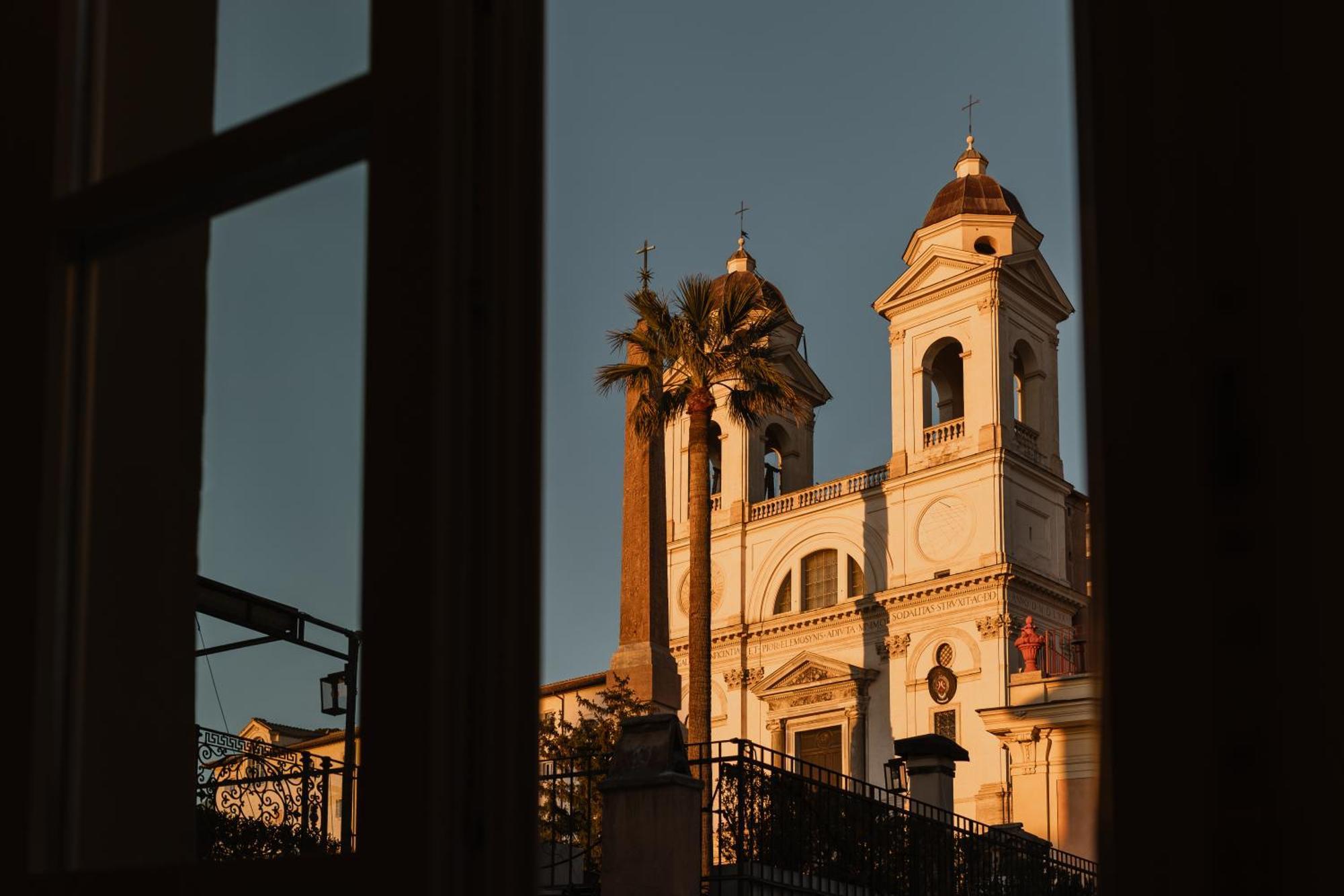 Piazza Di Spagna 9 Рим Екстериор снимка